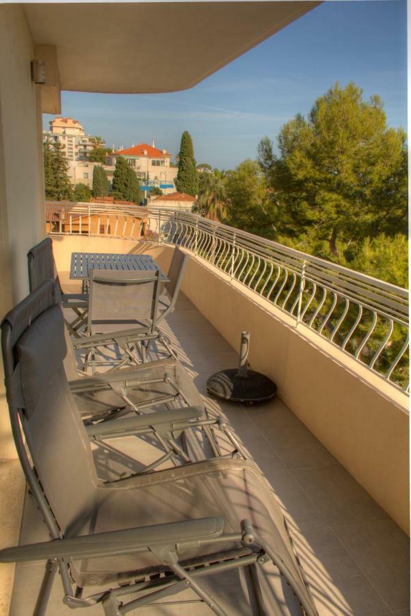 Beau 2 Pieces 3 Etoiles Vue Mer Garage Prive 150M Plages Wifi Cannes Dış mekan fotoğraf